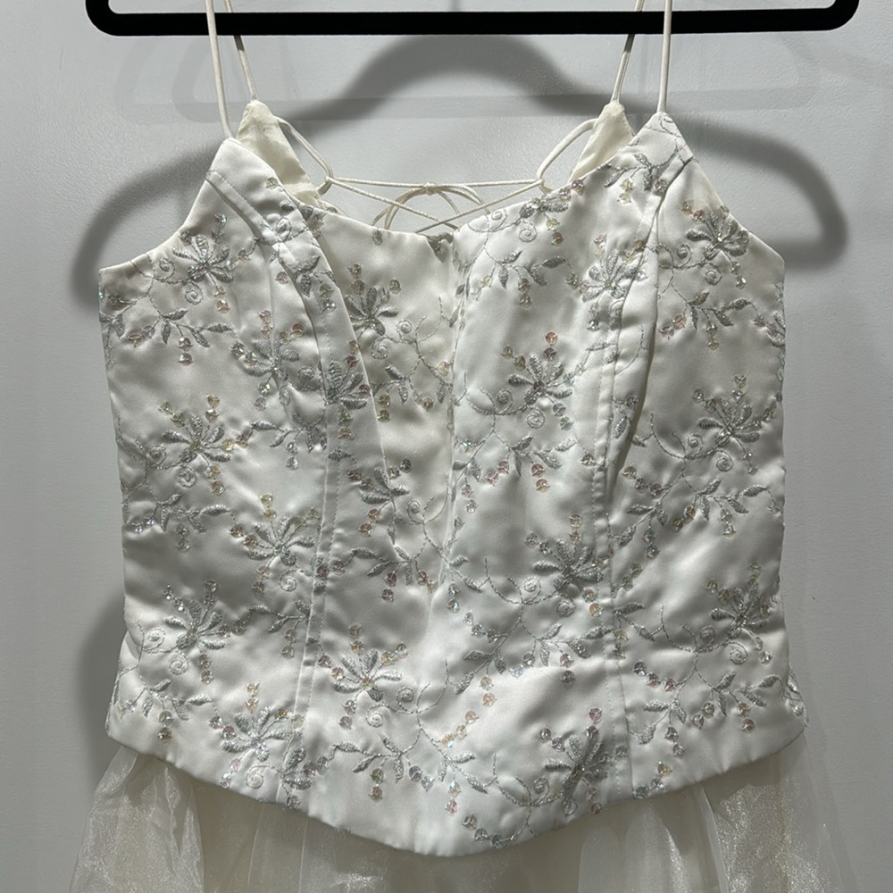 Dave and Johnny evening gown